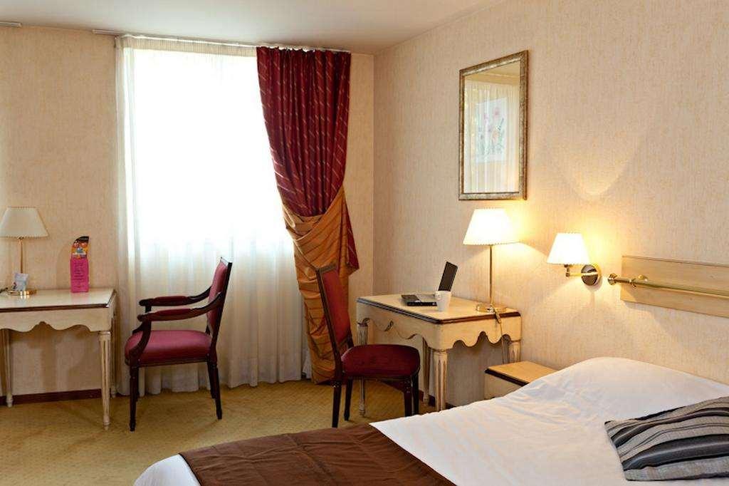 Hotel Du Parc Лион Номер фото